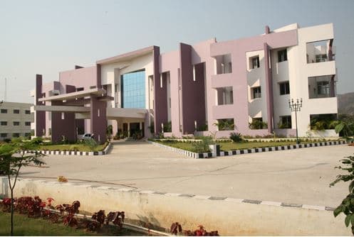 Nimra College of Pharmacy Krishna Academic Building photo 6